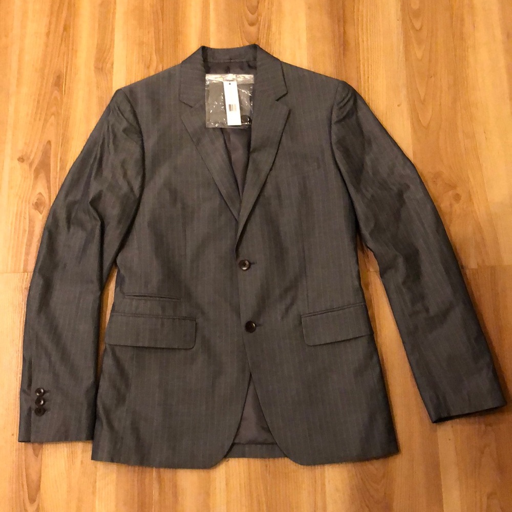 Men’s Theory grey pinstripe blazer